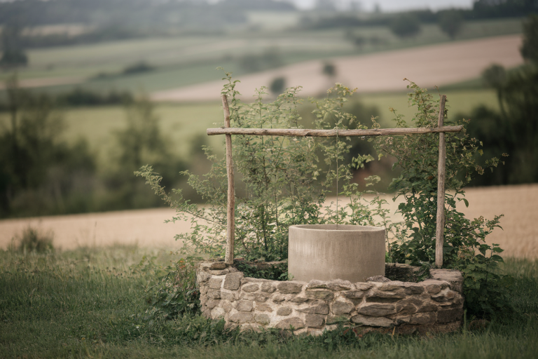 Puits Perdu Réglementation : Les Règles à Respecter pour l&rsquo;Évacuation des Eaux